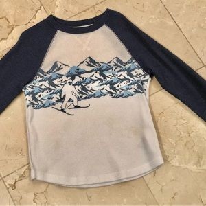 Boys Long sleeve thermal tee size small